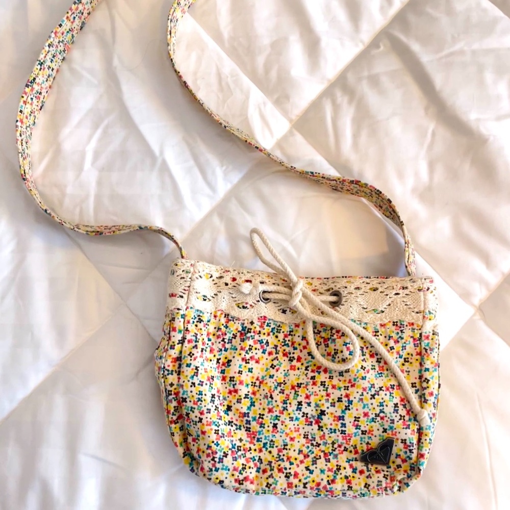 Roxy Ditsy Floral Crossbody Bag
